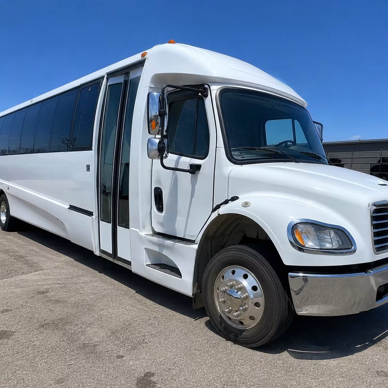 20 passenger minibus
