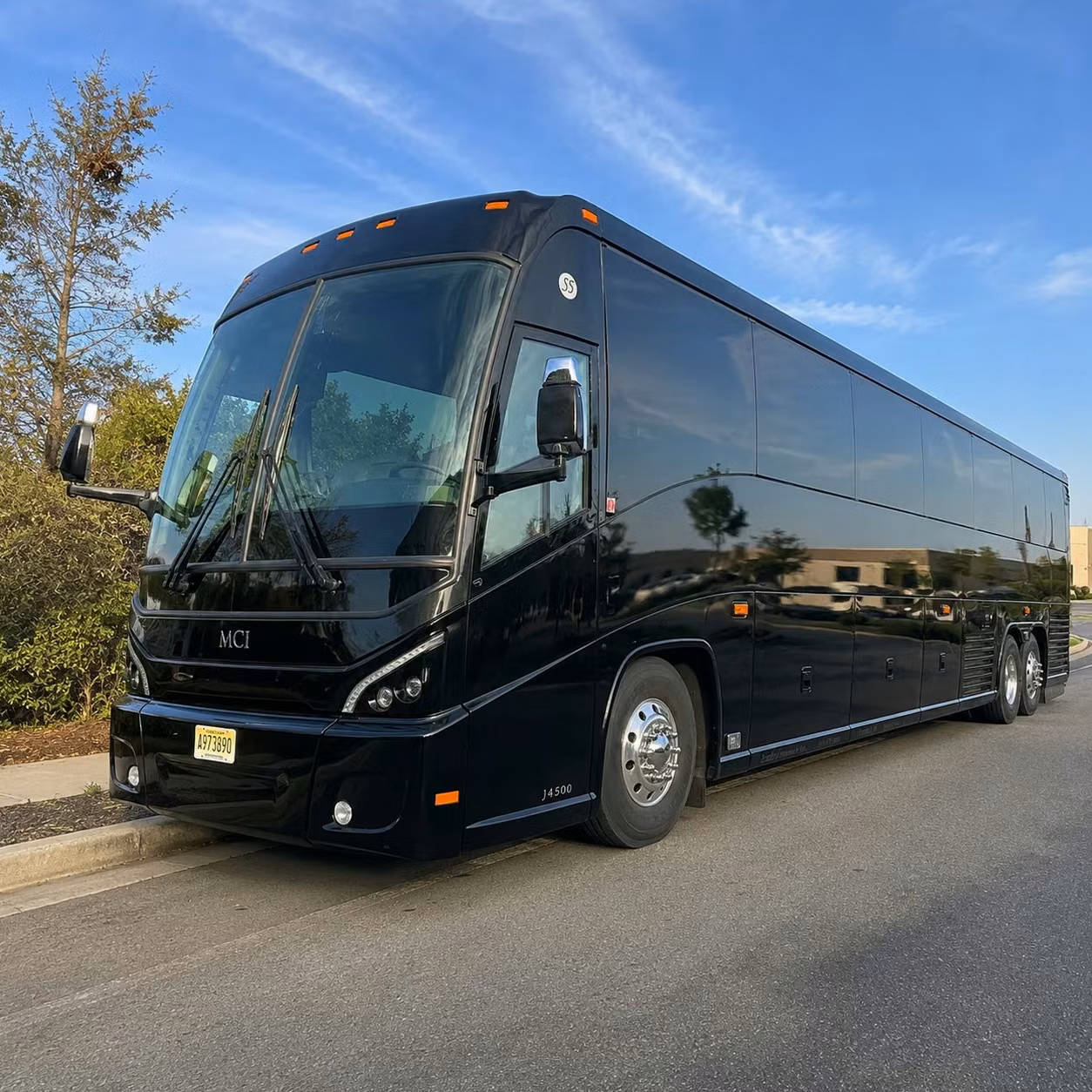 airport transfers and logistics support for kirkland government groups