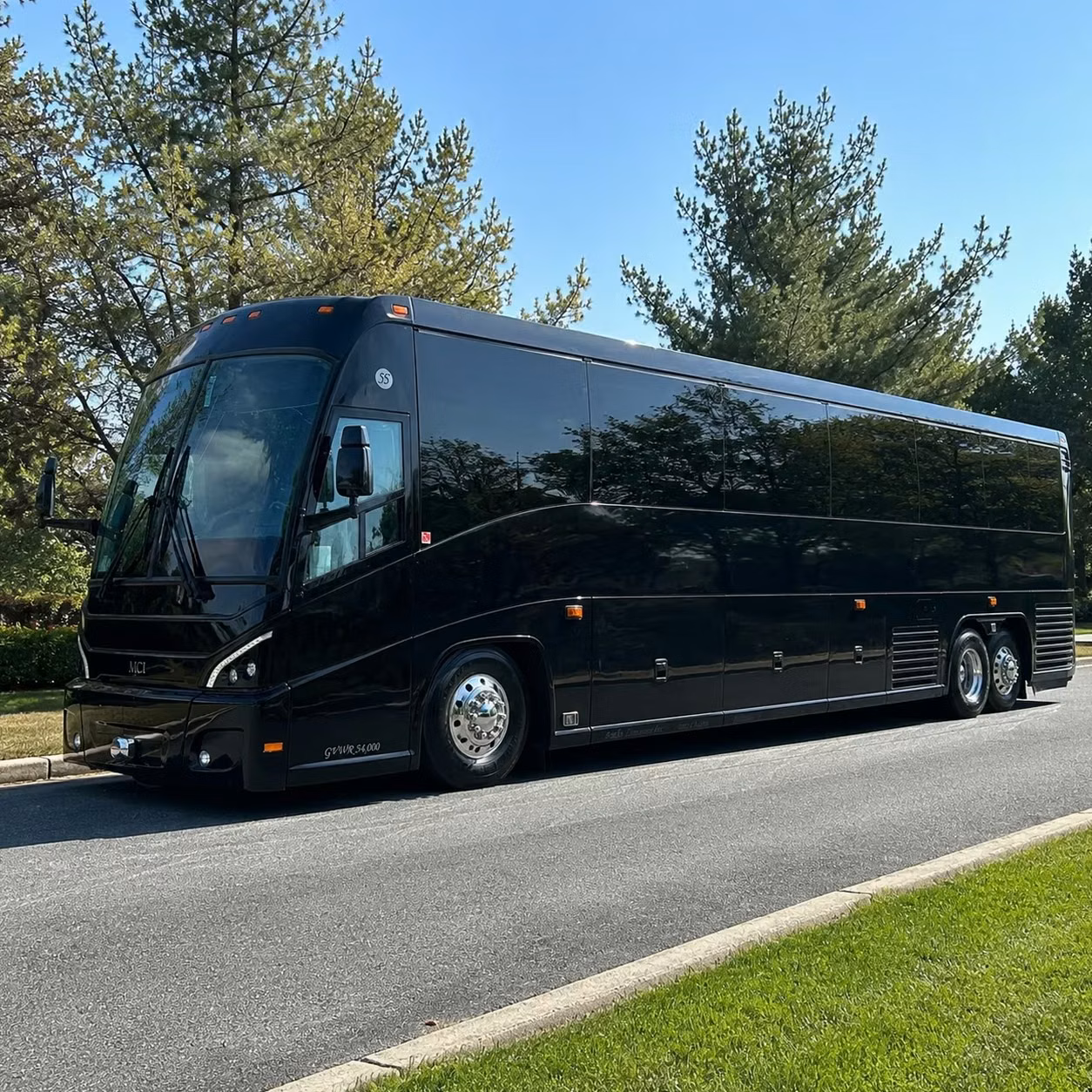 charter bus rentals for training events and government conferences near kirkland
