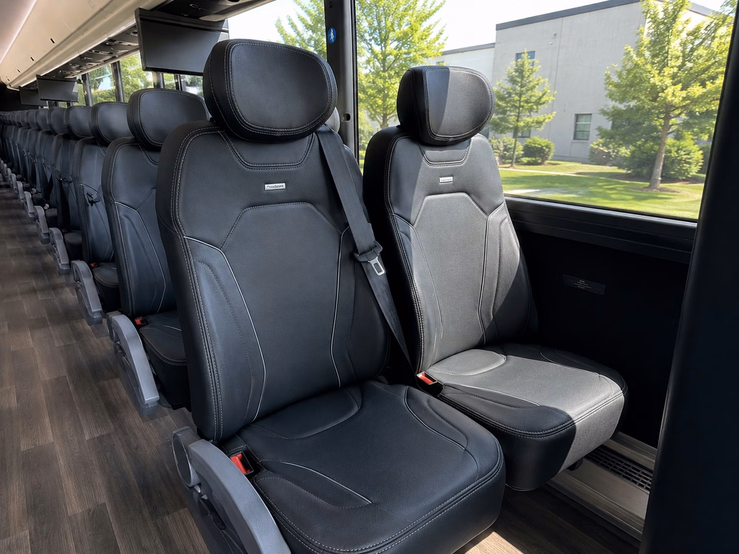 kirkland to portland long distance charter bus rentals down i 5