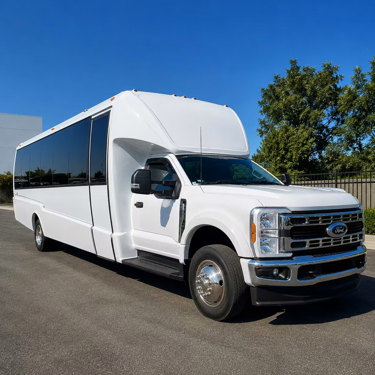prom homecoming bus rentals in kirkland